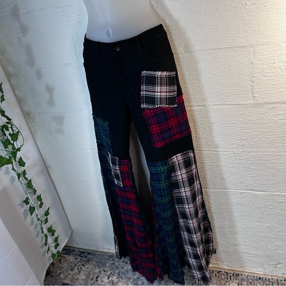 Plaid Patchwork Flare Pants - Picture 5 of 9